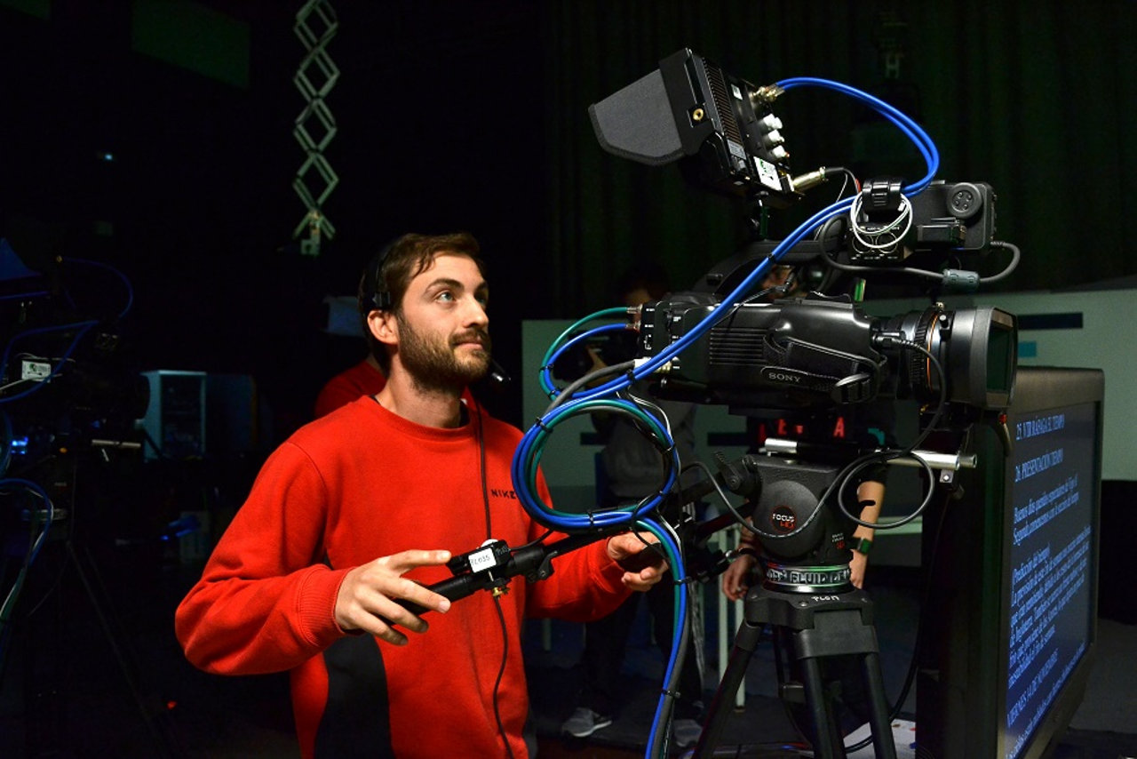 Zafiro TV - Canal de televisión por internet